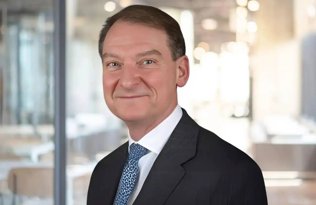 SEC Welcomes Crypto Holder-in-Chief: Juris Doctor Paul Atkins to Reshape Crypto Market Landscape