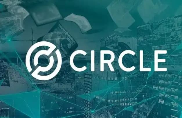 Circle has proposed introducing a "Transaction Reversal" mechanism for USDC, sparking controversy over the stablecoin's move towards "credit card-like" features.