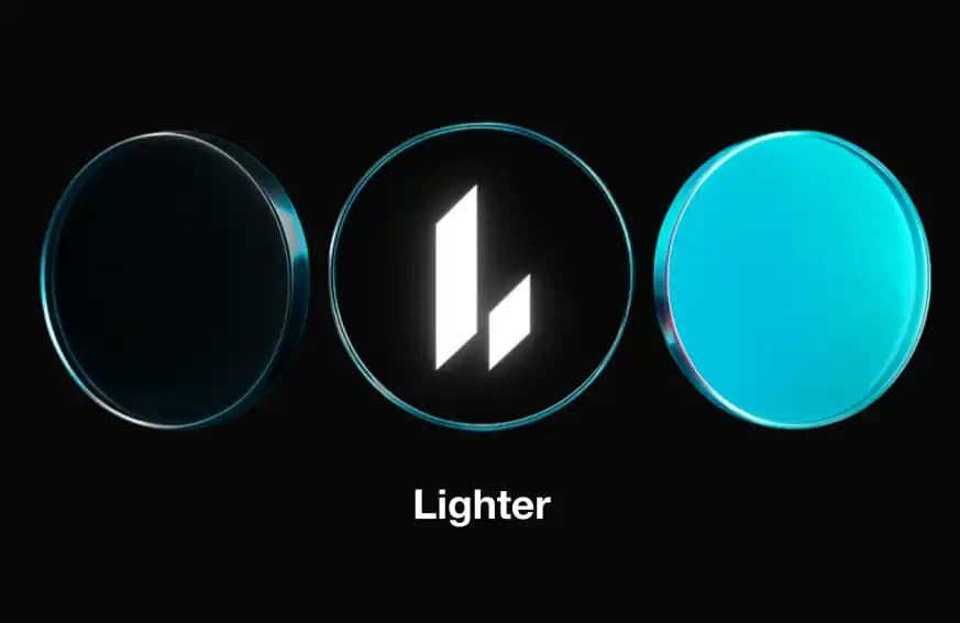 Robinhood's Rare Bet, Lighter with Its Brilliant Founder