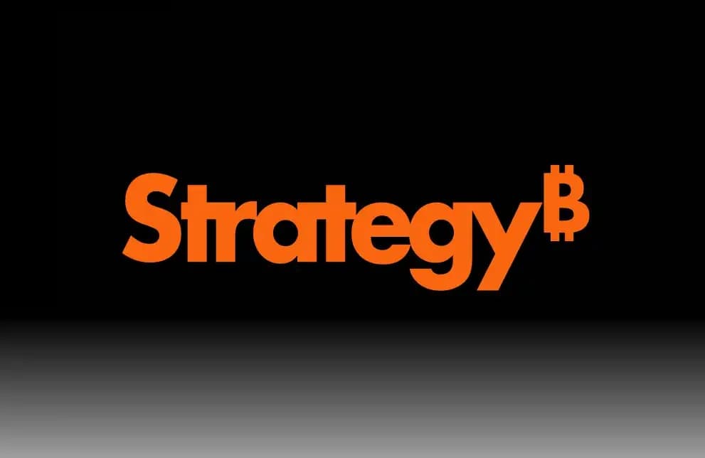 Or Face Index Delisting? Strategy Caught in "Quadruple Whammy" Crisis