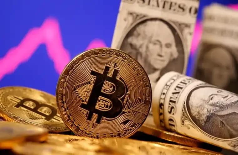 Eve of the US Dollar's Major Devaluation, Bitcoin is Awaiting the Final Spark