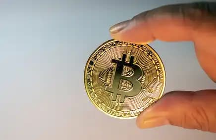 Is Leveraged Bitcoin DCA More Profitable than Spot?