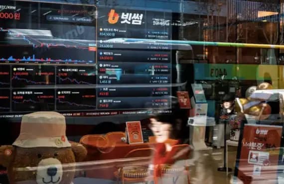 《The Economist》: In Asia, stablecoins are becoming a new financial infrastructure