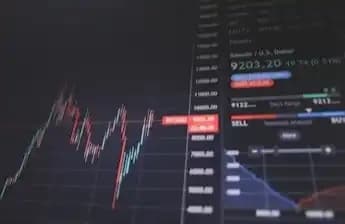 Old Indicator Fails, Three Major New Signals Emerge: BTC True Bottom May Still Be Below $60K