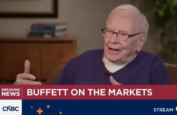 Buffett's Latest Interview: Sold Apple Too Early, But It's Not Yet Time to Buy the Dip