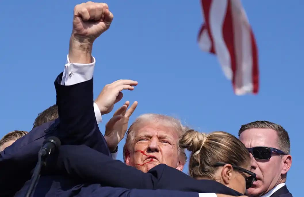 The Chinese Scalper Behind the Trump Rally, Selling One Ticket for $8,000