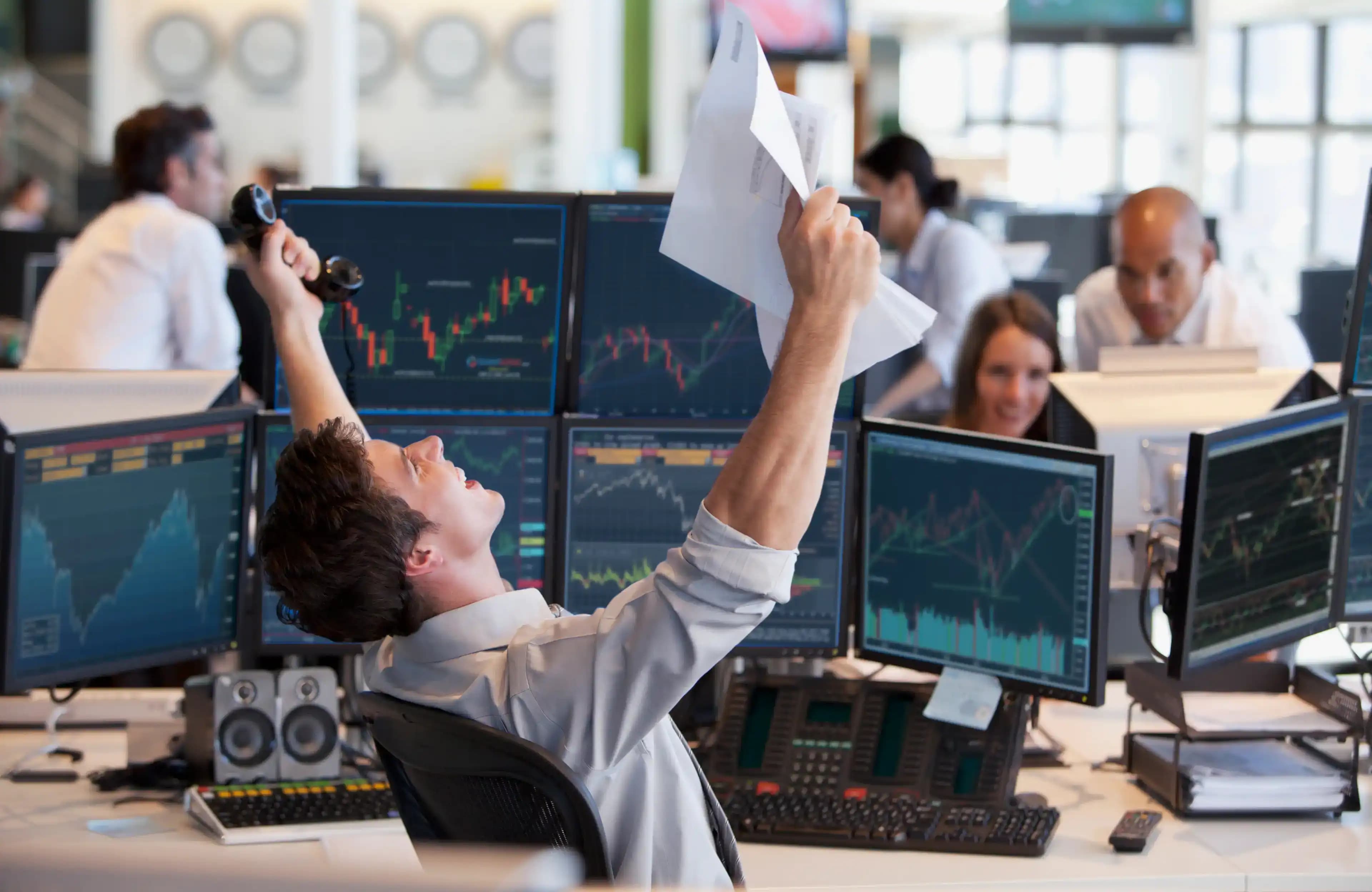 A 120% Weekly Gain: Why Did These Altcoins Experience Such a Surge?
