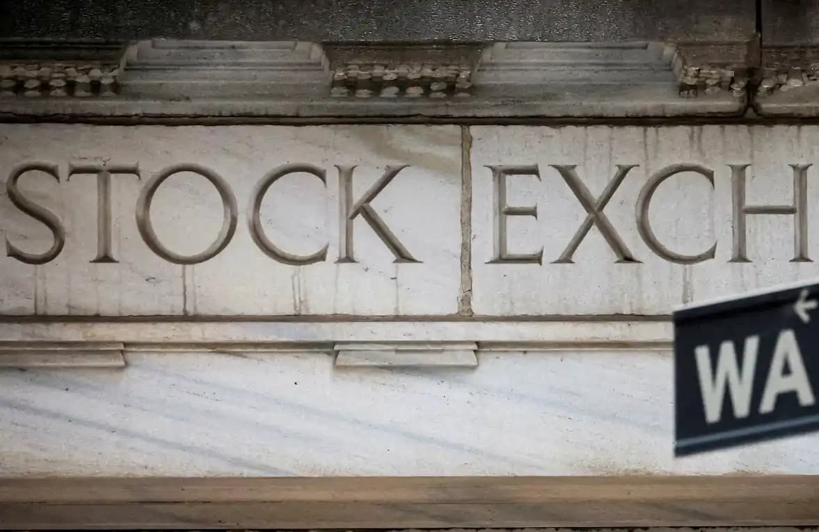 Chip Stocks Lead US Market Lower, Is AI Trading Being Hit by a Double Whammy of Interest Rates and Returns?
