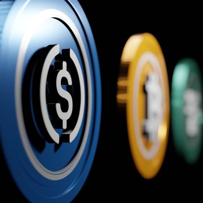 France Proposes 31.4% Tax on Stablecoins as Russian Central Bank Sets P2P Endgame