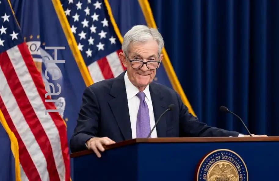 The Fed Keeps Interest Rates Unchanged, Sending Markets into a "Two-Speed" World