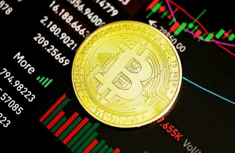 Liquidity Crisis Plunge: Why Did Only Bitcoin Fail to Recover?