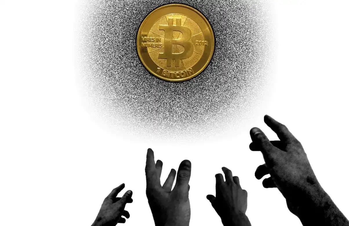 Bitcoin briefly fell below $71,000, how much HODL faith is left in the crypto community?