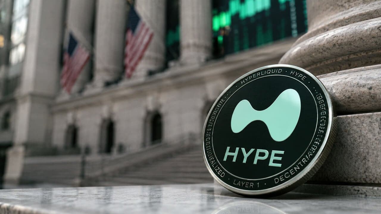 华尔街一个月砸了 1.6 亿美元买 HYPE ETF,赌的是链上交易所而非山寨币